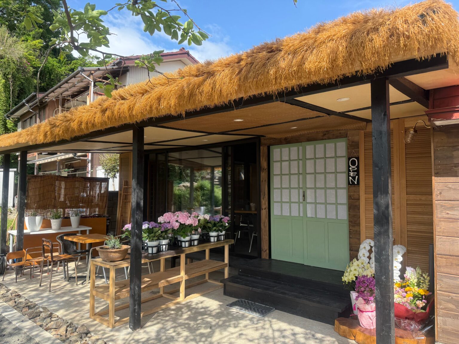 鎌倉の古民家ベーグル店、約700㎡の庭で薪火×鉄板の「ホクカマBBQ」開始
