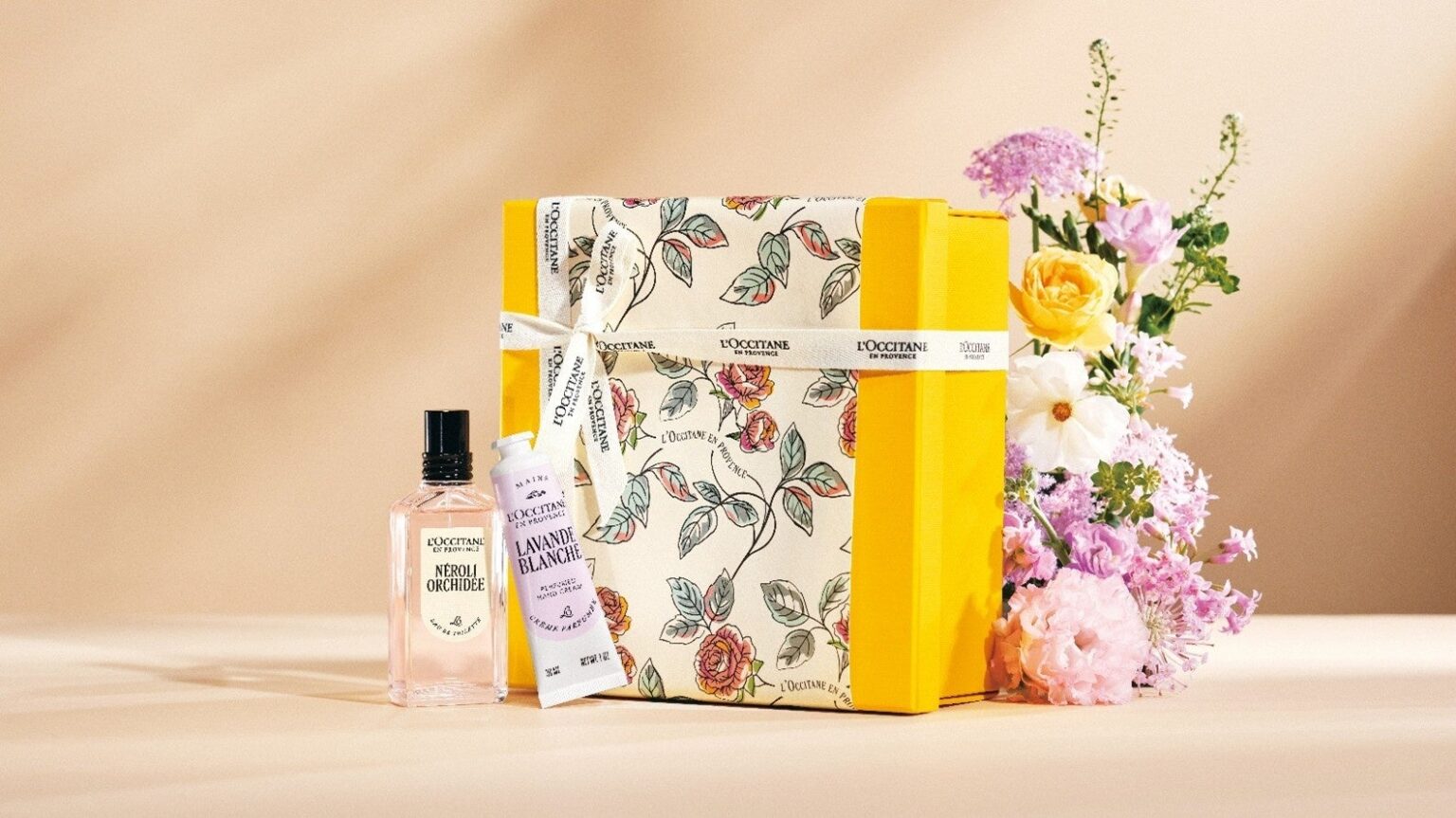 ロクシタン、母の日向け花の香りギフトを数量限定発売 ローズ懸け紙ラッピングも無料に